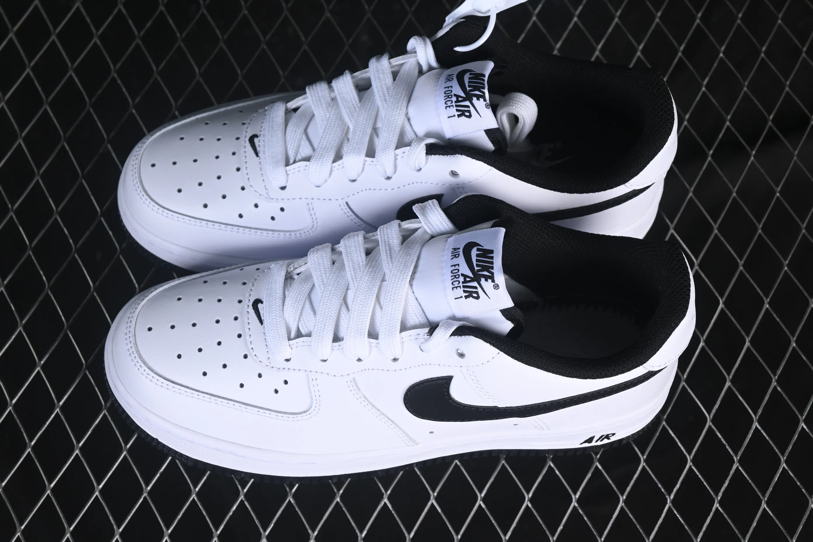 All categories Nk Air Force 1 Air Force series Nk Air Force 1 Low Air Force low-top Nike Air Force 1'07 Low Air Force 1 low-top casual sneakers HQ1911-100